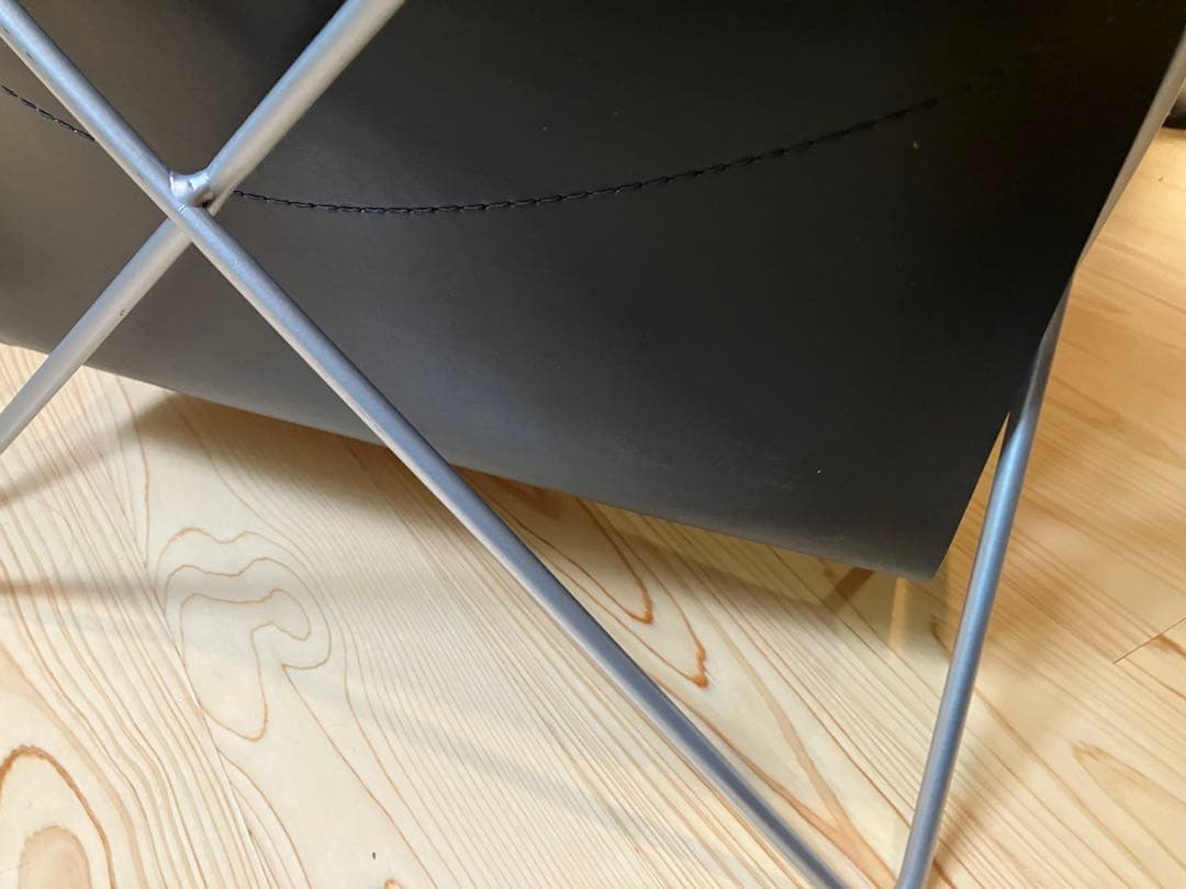 カリモク　karimoku マガジンラック　本革　レザー　BKF バタフライ