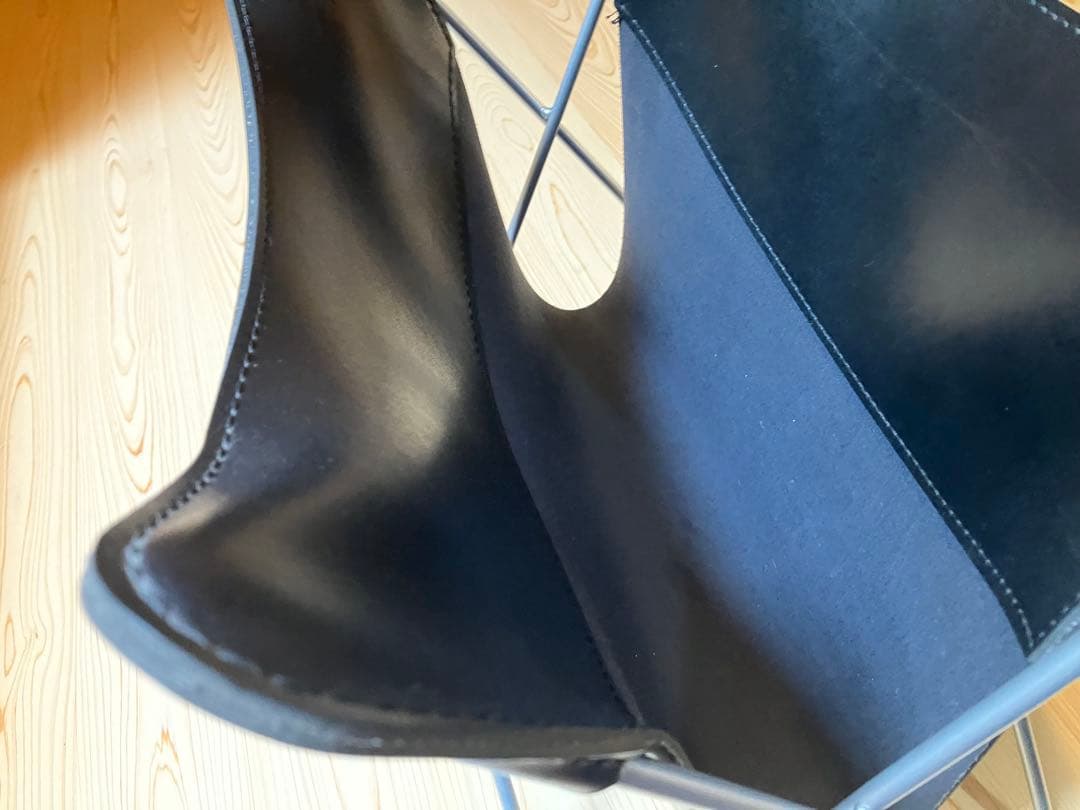 カリモク　karimoku マガジンラック　本革　レザー　BKF バタフライ