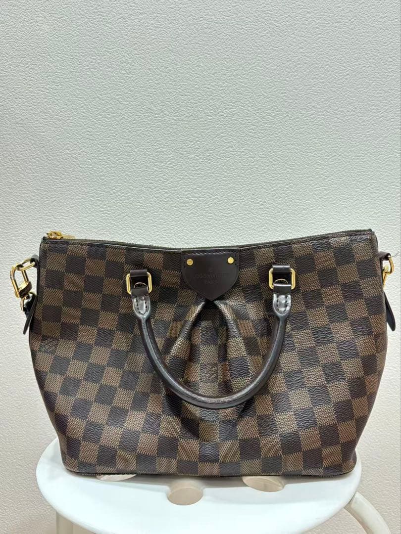 ルイ・ヴィトンハンドバック