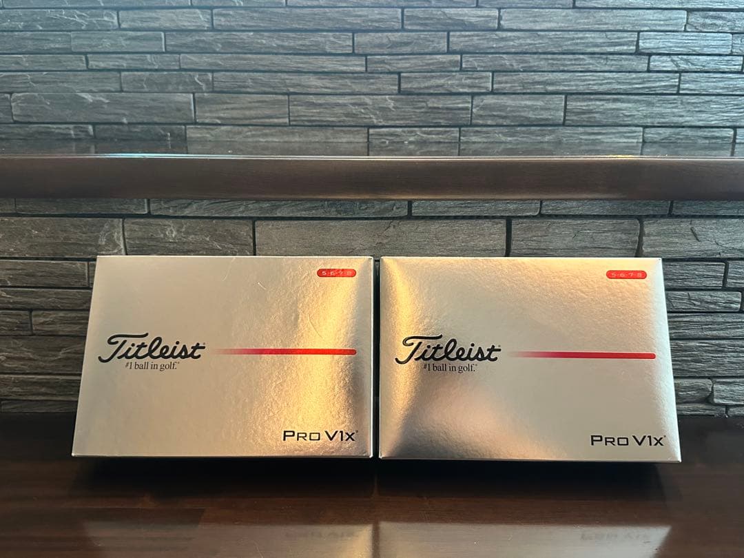 3*️様 タイトリストプロ V1X 2025年モデル 2ダース