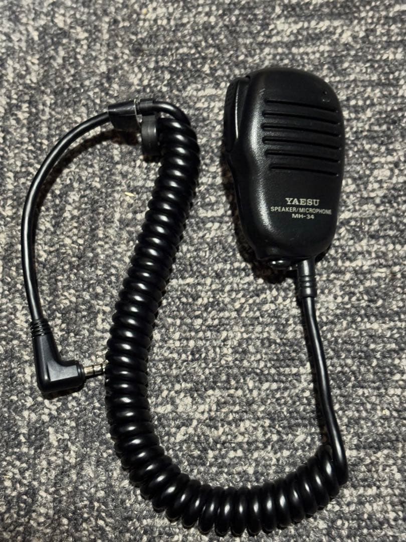 ヤエス　八重洲　FT2D ft2d アマチュア無線 ハンディ　美品