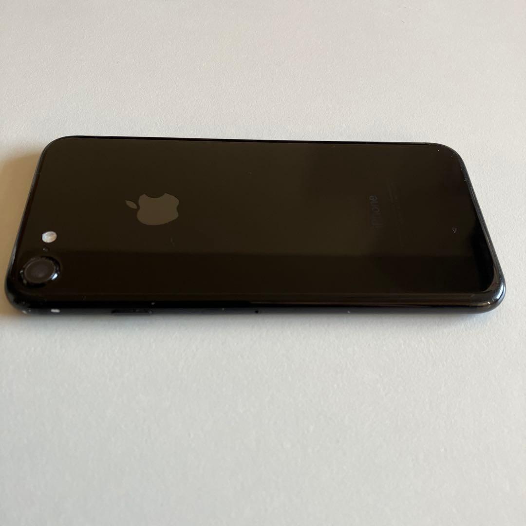 Apple iPhone 7 ブラック　※ジャンク品　部品取り用