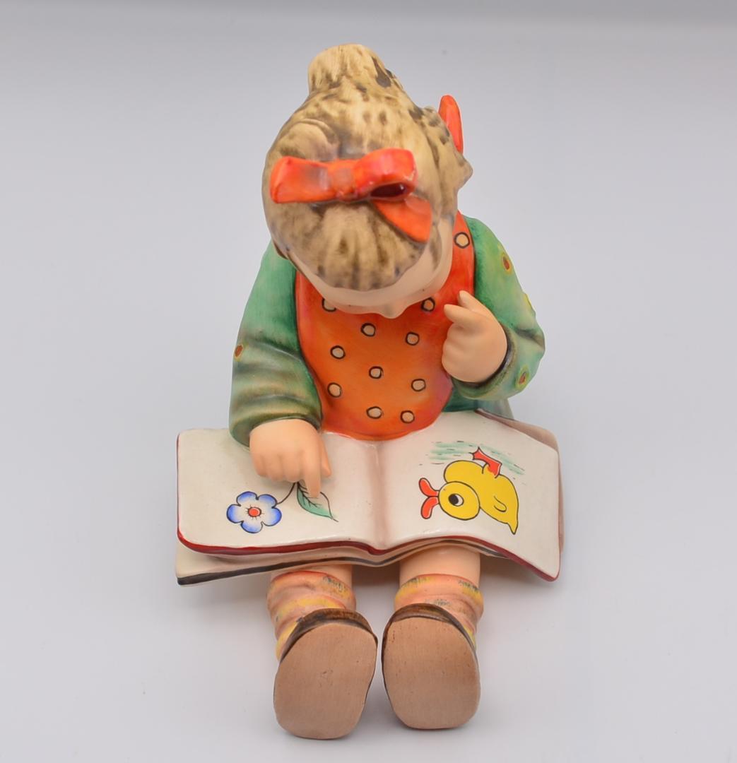 本の虫　＃8　女の子　★フンメル　ドイツ・ゲーベル　ラージ ご成約済み