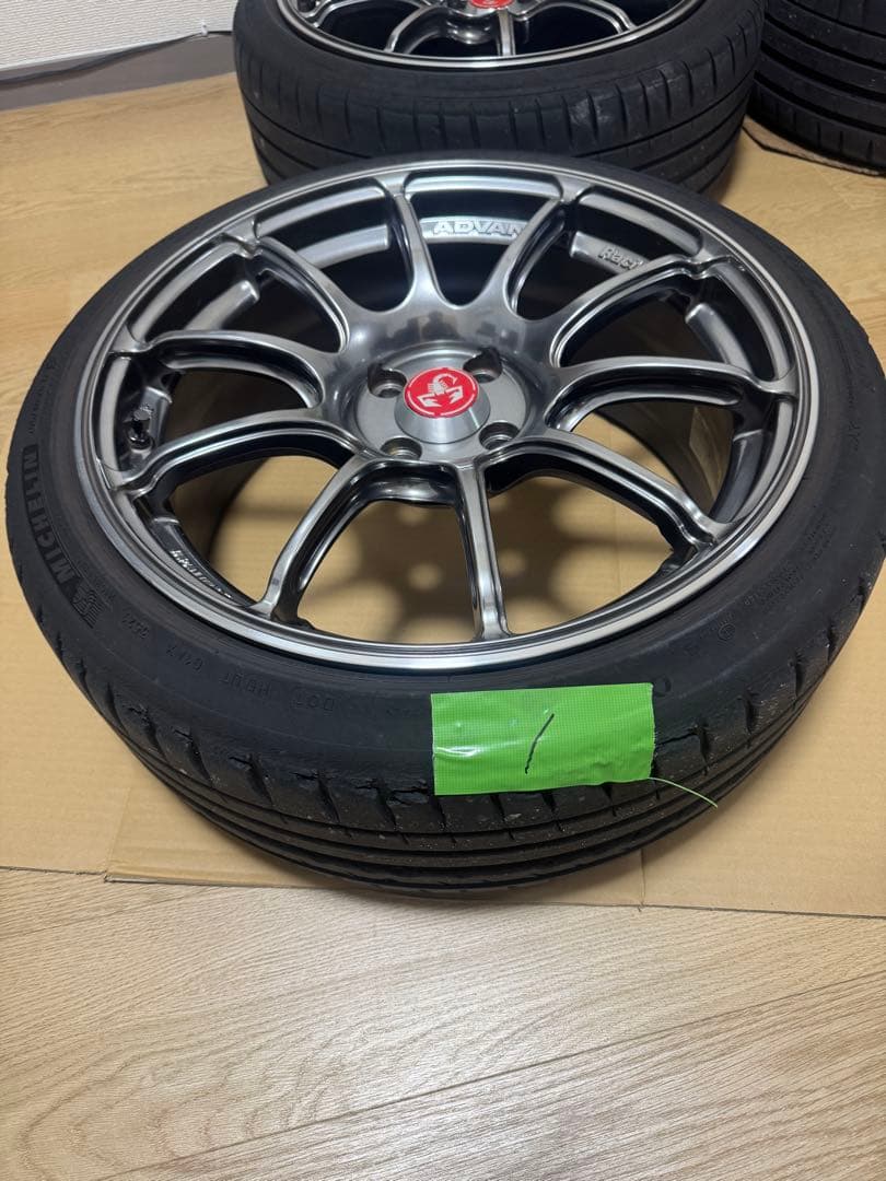 ADVAN racing RZⅡ17インチ7.5J+35PCD984H アバルト