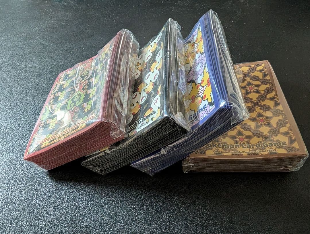 ポケカ　インドネシア限定　スリーブ　4種セット