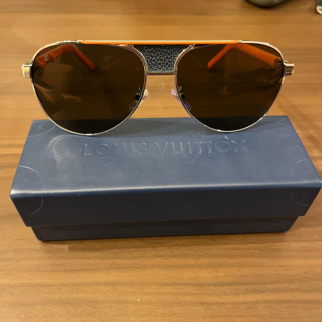 Louis Vuitton ゴールドフレーム サングラス