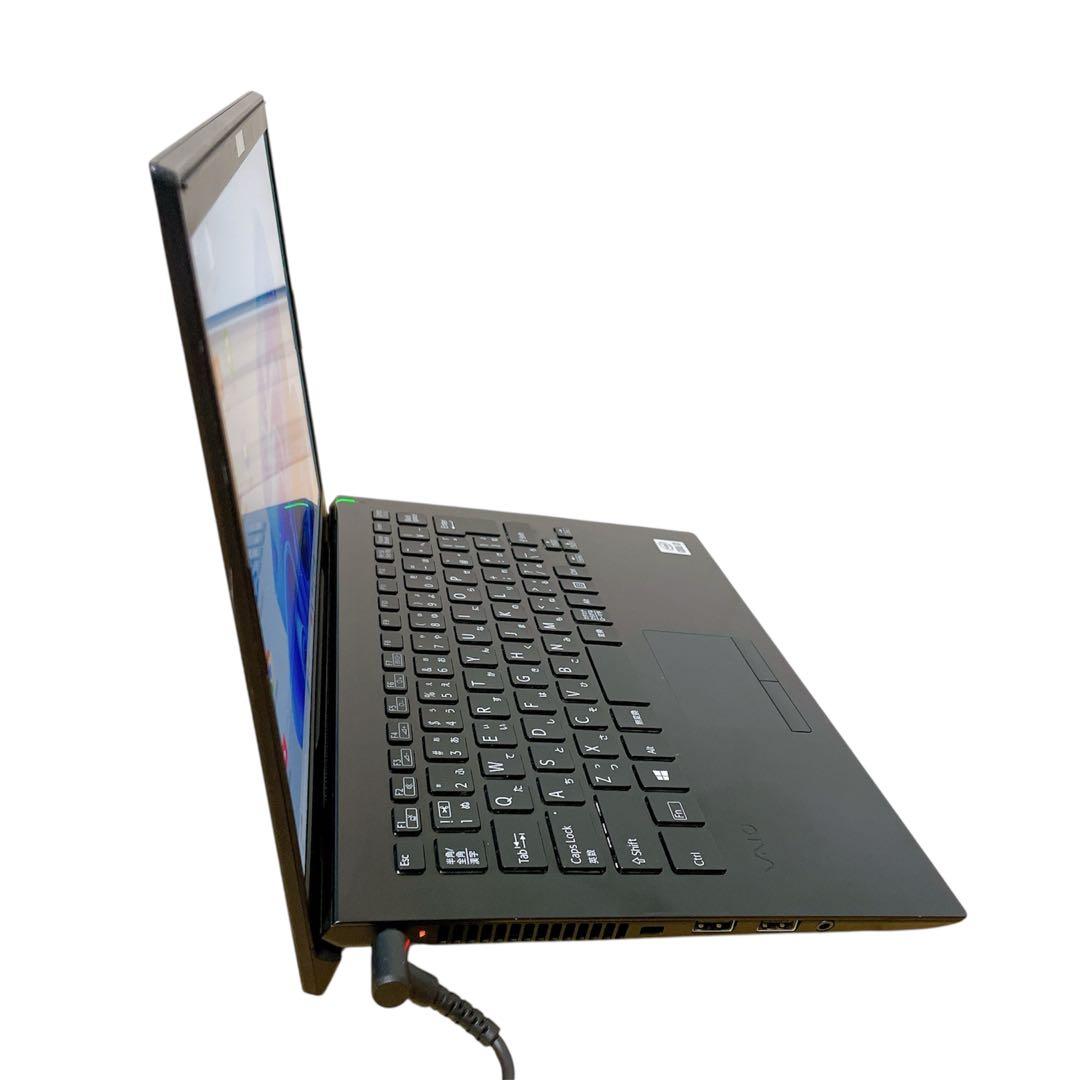 第10世代 VAIO Pro PKノートパソコン メモリ8G i3 14インチ