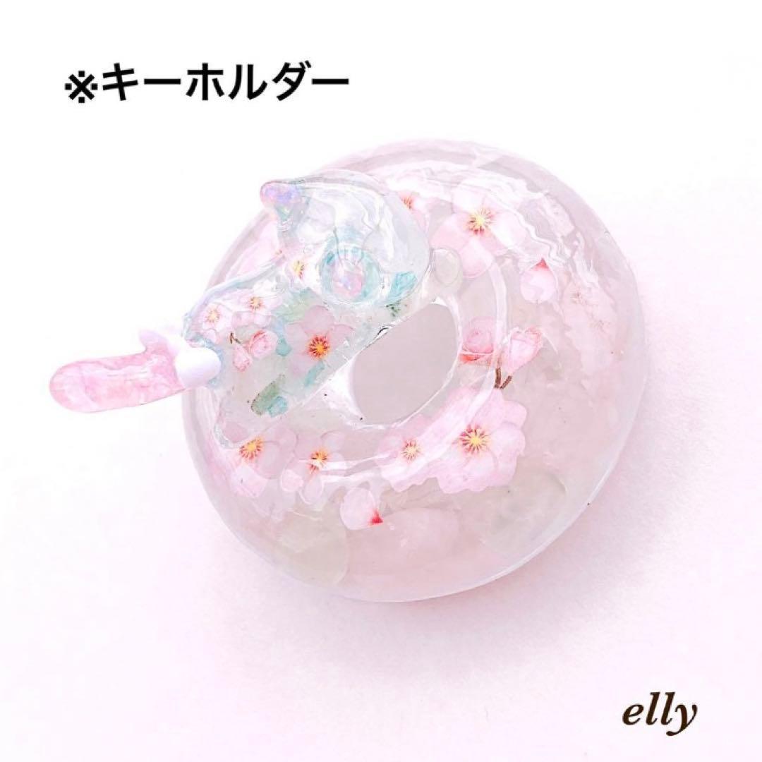 【sawasawa様】1164.天然石　椿　じゃれ猫　ジャンピング猫　レジン