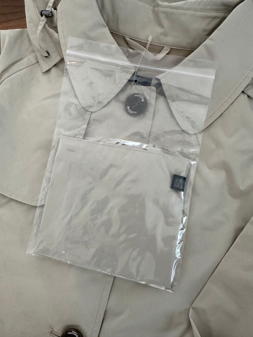 【新品】アクアスキュータム　レディースレインコート　Ｌサイズ