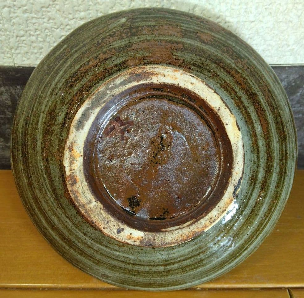 人間国宝 金城次郎 魚紋平盃 栞 共箱 美品 やちむん 壺屋焼 壷屋焼