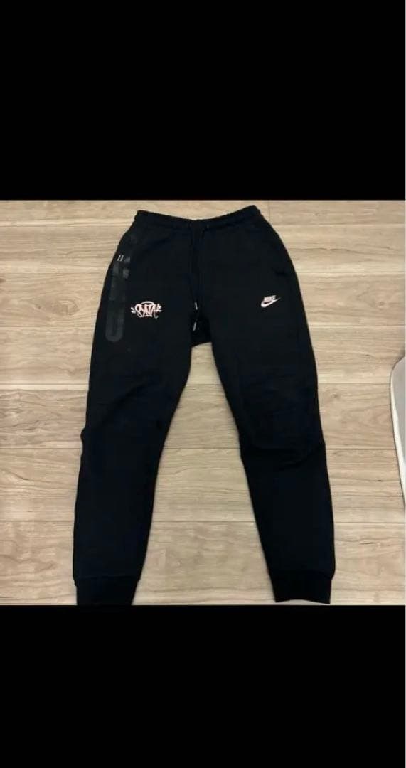 NIKE syna World テックフリース シナワールドセットアップ