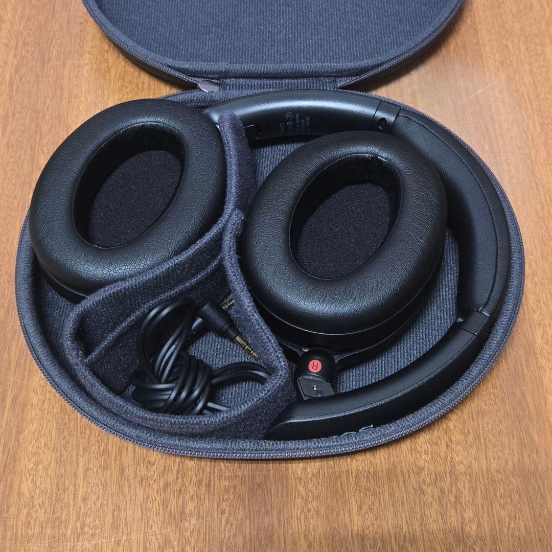 Sony WH-XB910N ワイヤレスヘッドホン 黒 ハードケース付き