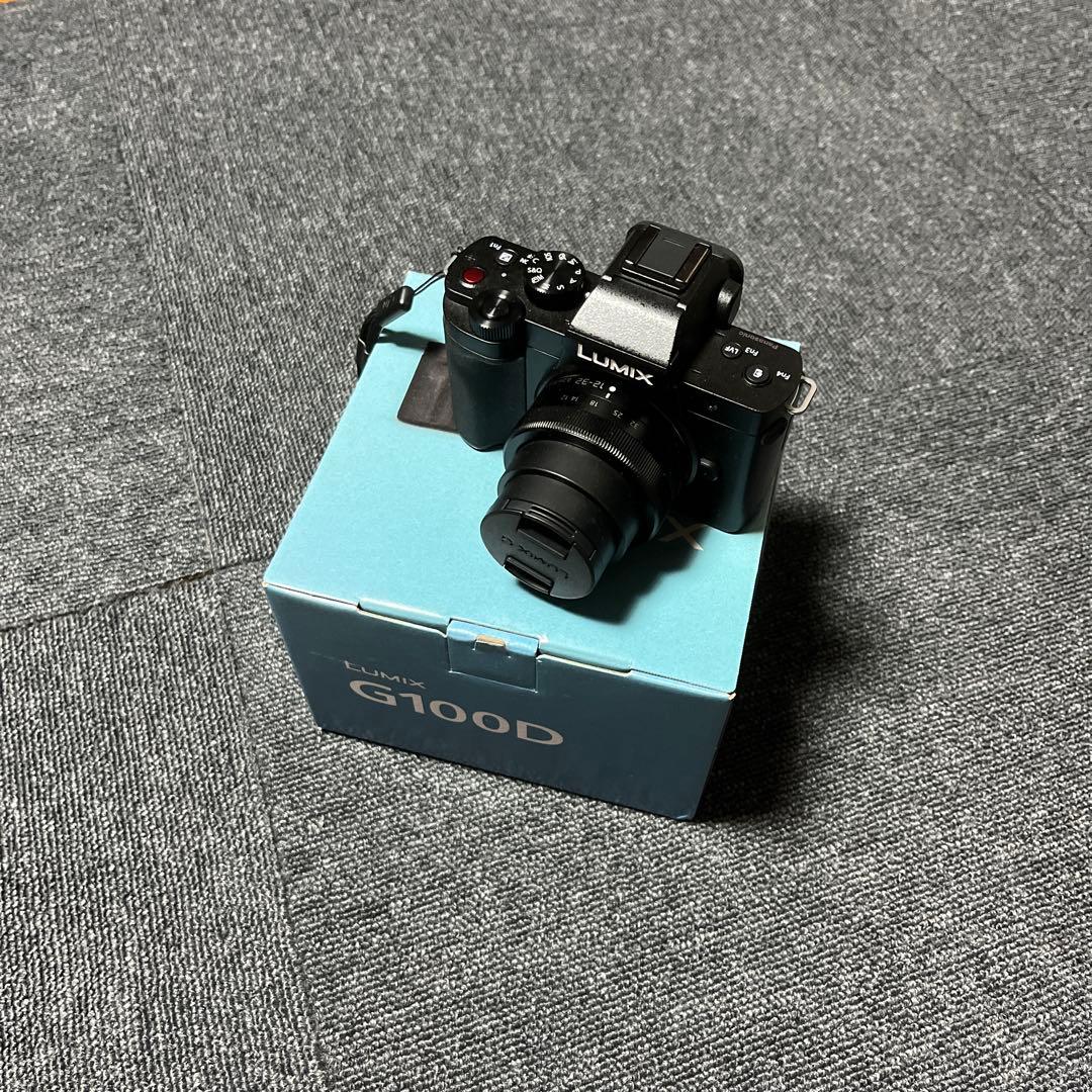 デジタルカメラ LUMIX DC-G100DK