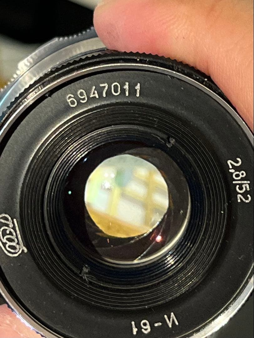 「FED-2」に、希少な52mm f2.8レンズをセット