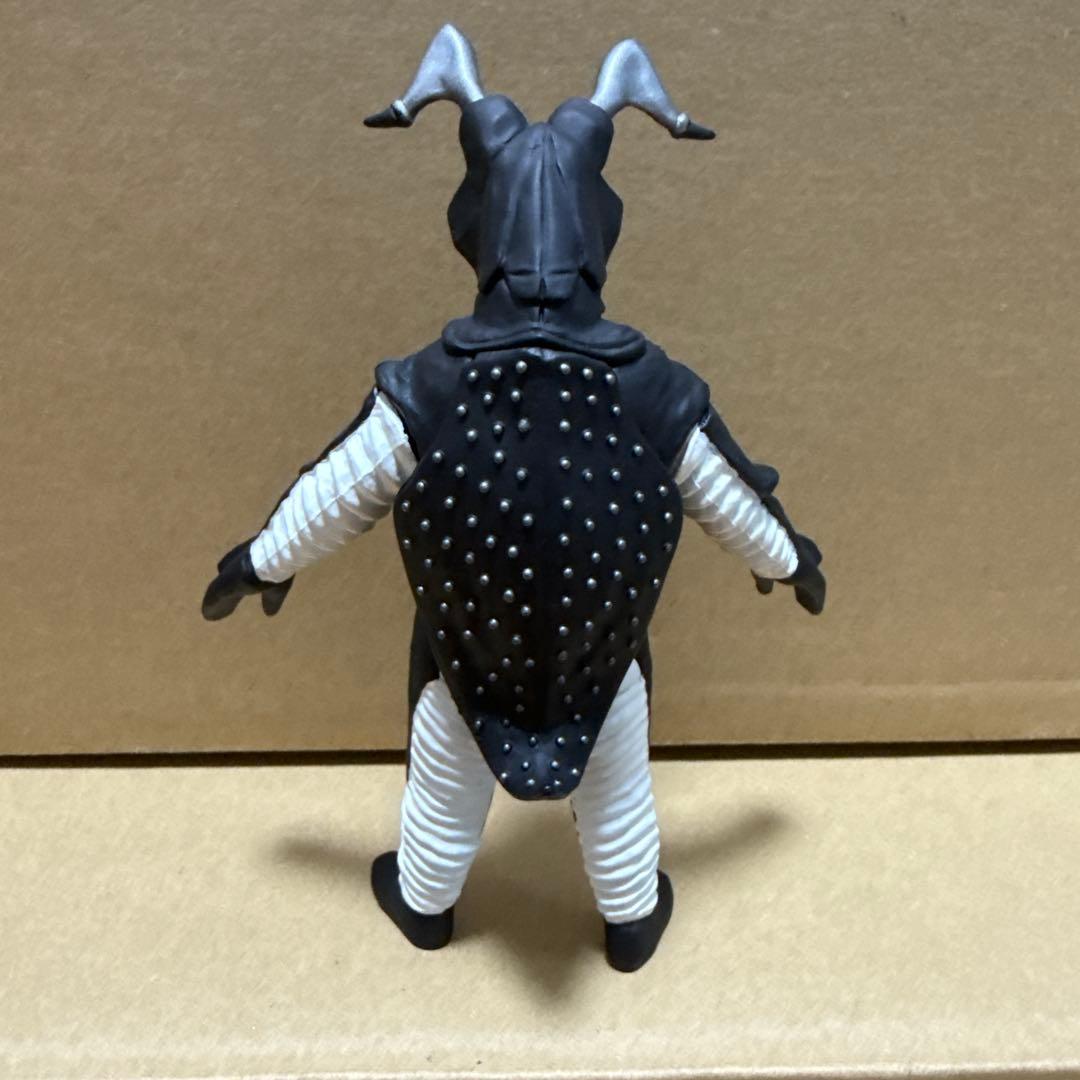 究極アルティメットルミナス　ゼットン