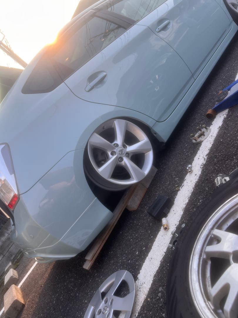 RX 純正ホイール　18インチ　プリウス