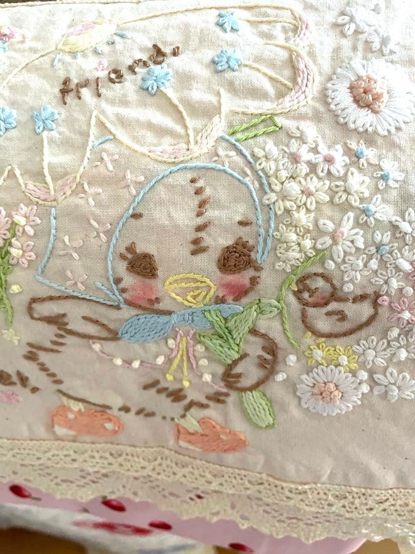 アンティークキルト＆アニマル刺繍クロスハンドメイド·͜· ♡