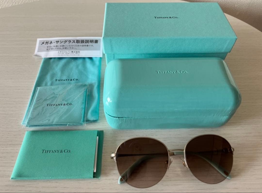 【美品】　Tiffany ティファニー　サングラス