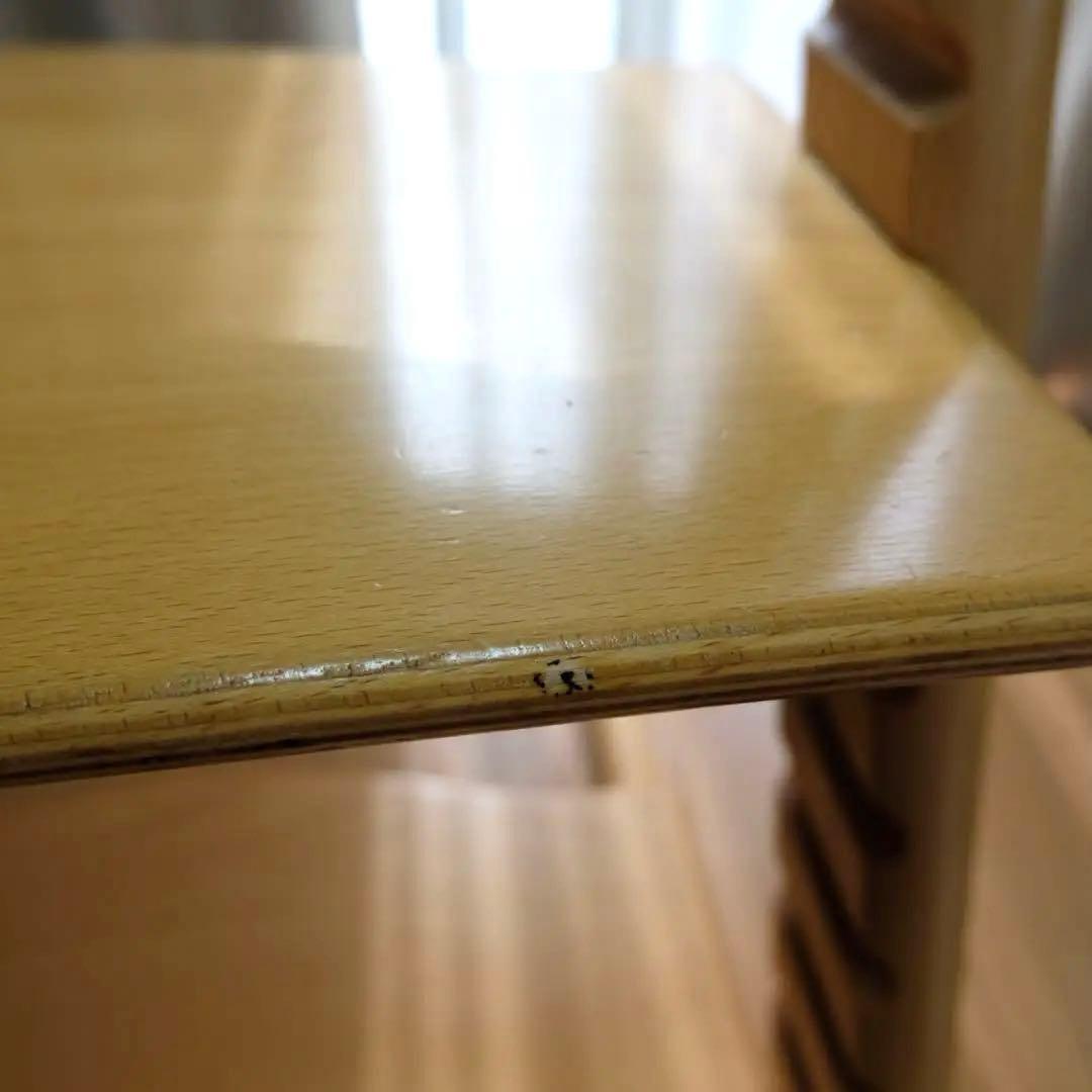 赤ちゃん用イス（トリップトラップ）