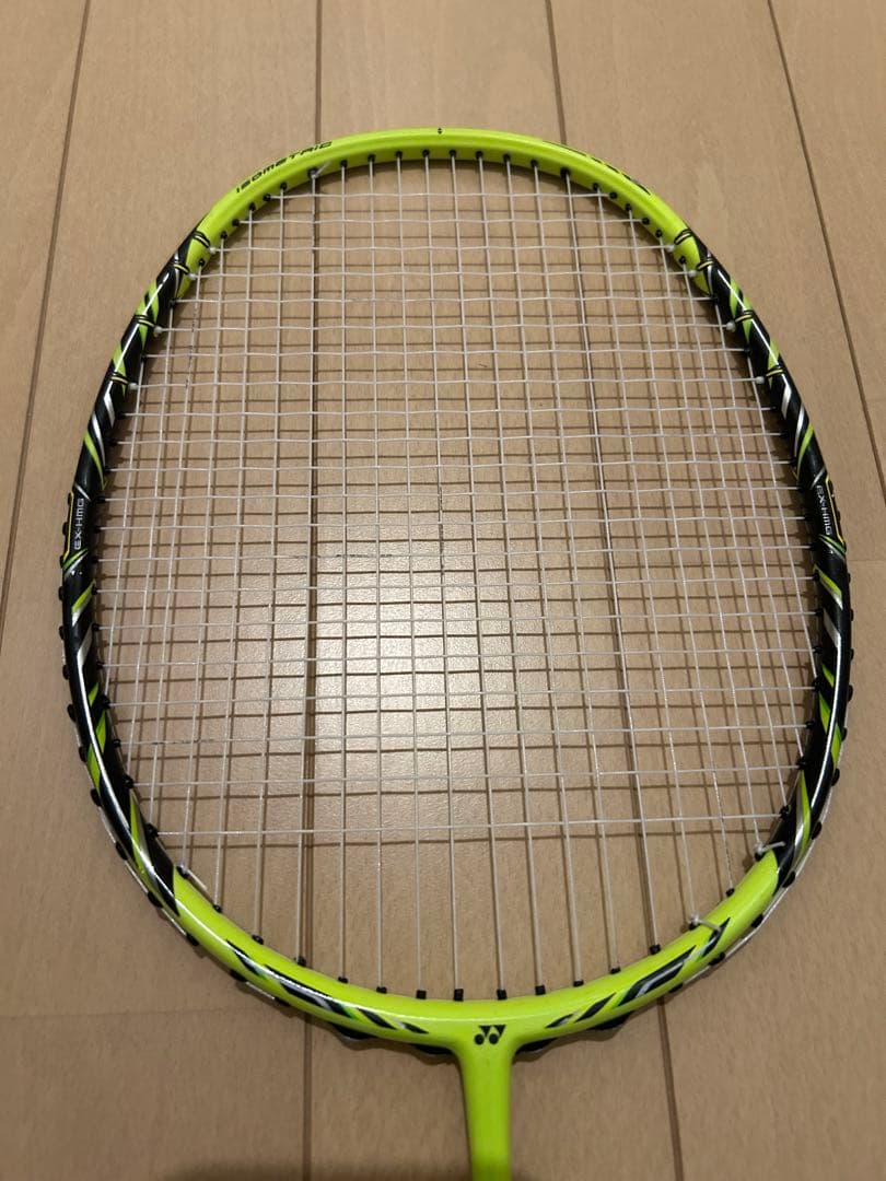 バドミントンラケット　ナノレイzスピード（3ug5）
