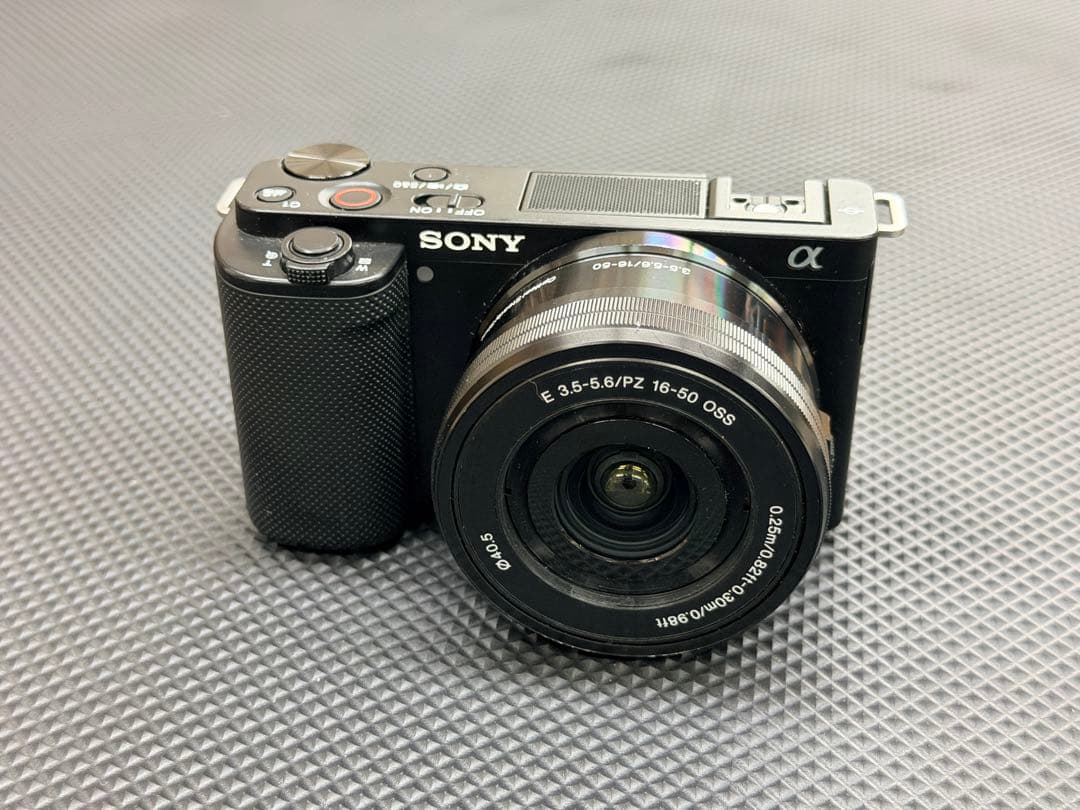 Sony ZV-E10 ミラーレスカメラ 16-50mmレンズ付き
