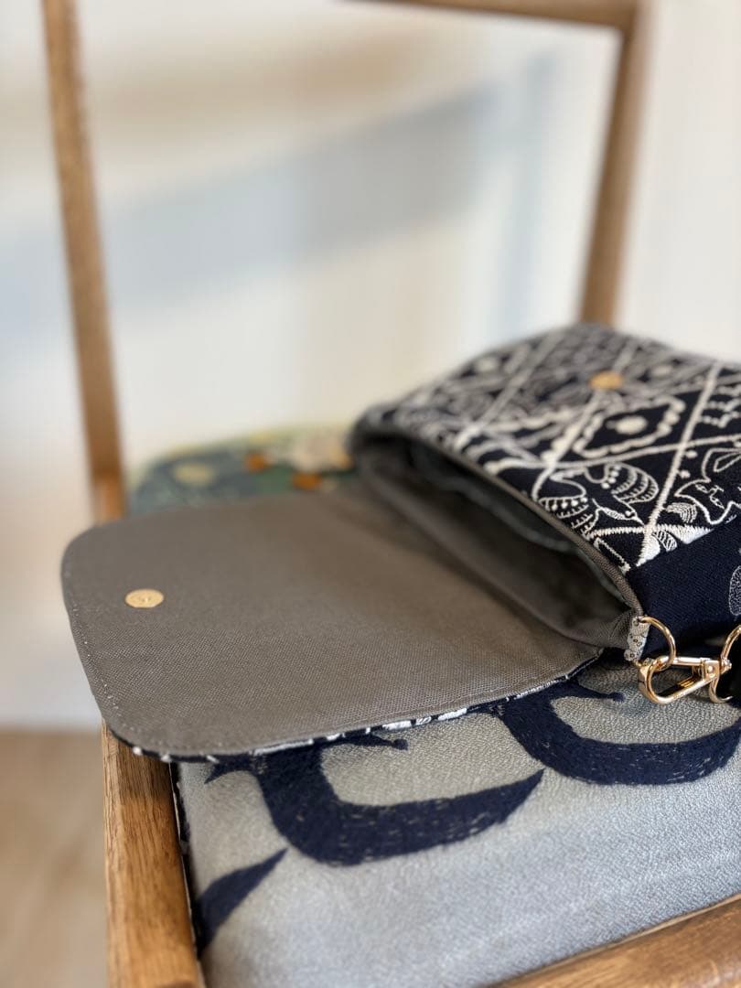 新入荷✳︎ミナペルホネン✳︎ハンドメイド✳︎ミディアムパン　肩ショルダー