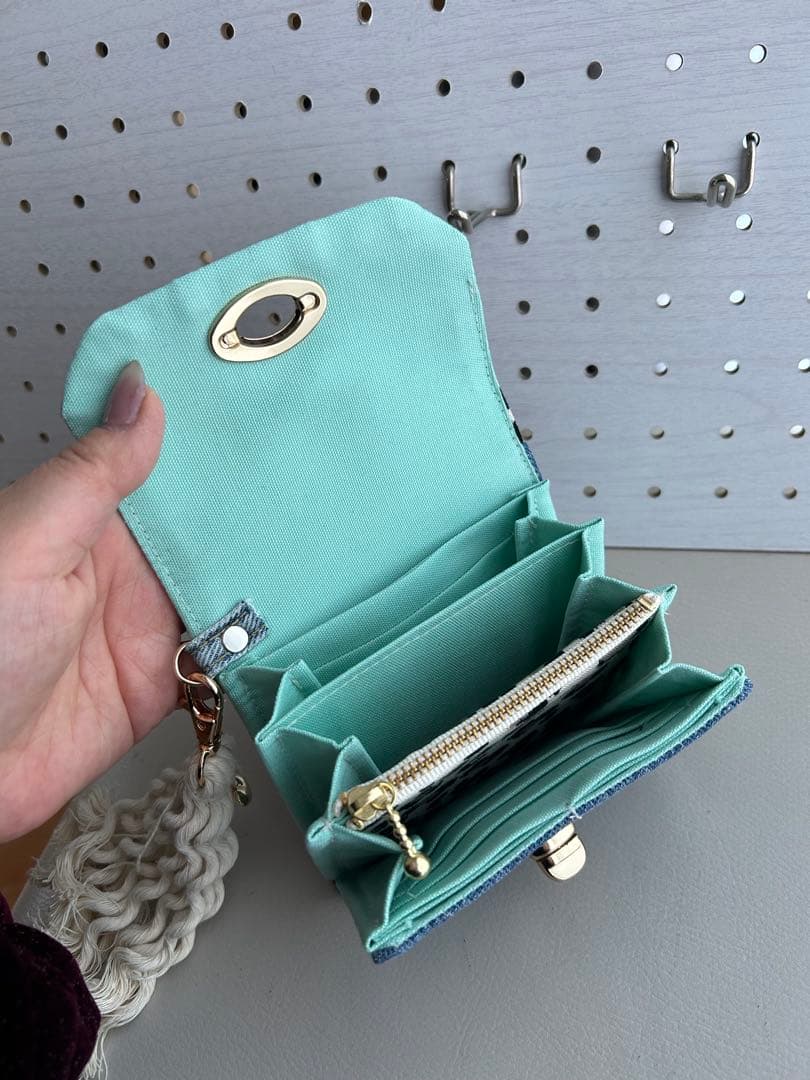 ☆*✩(⋆ᴗ ᴗ ⋆)✩*☆様♡ デニムリメイク♡長財布 ヒョウ柄 タッセル