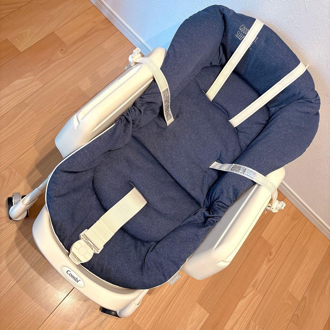 コンビ　電動ハイローチェア　ネムリラ4キャス　AUTO SWING combi