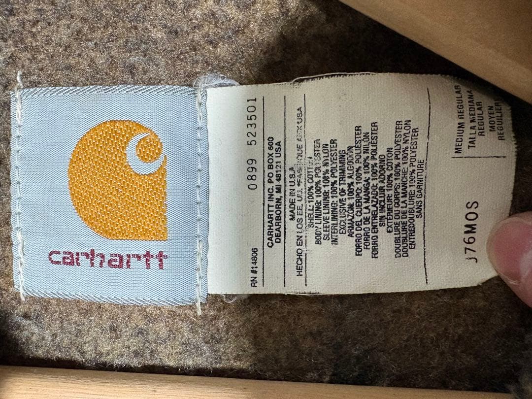 カーハート　デトロイトジャケット　JMOS