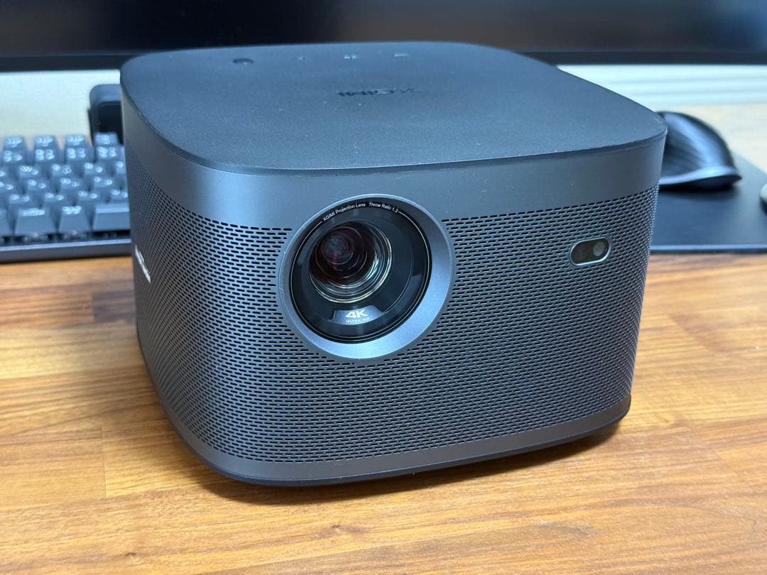 XGIMI Horizon Pro 4Kプロジェクター本体