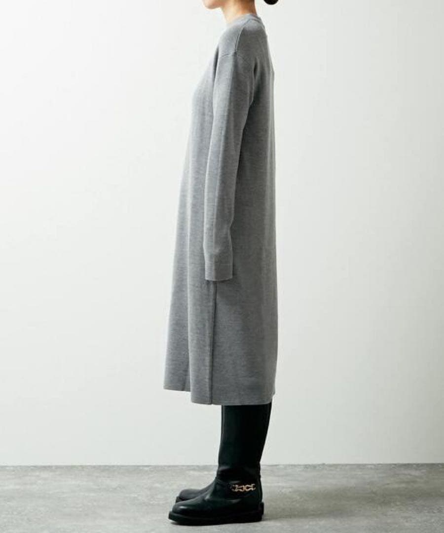 新品タグ付レリタージュマルティニークエキストラファインメリノハイネックワンピース