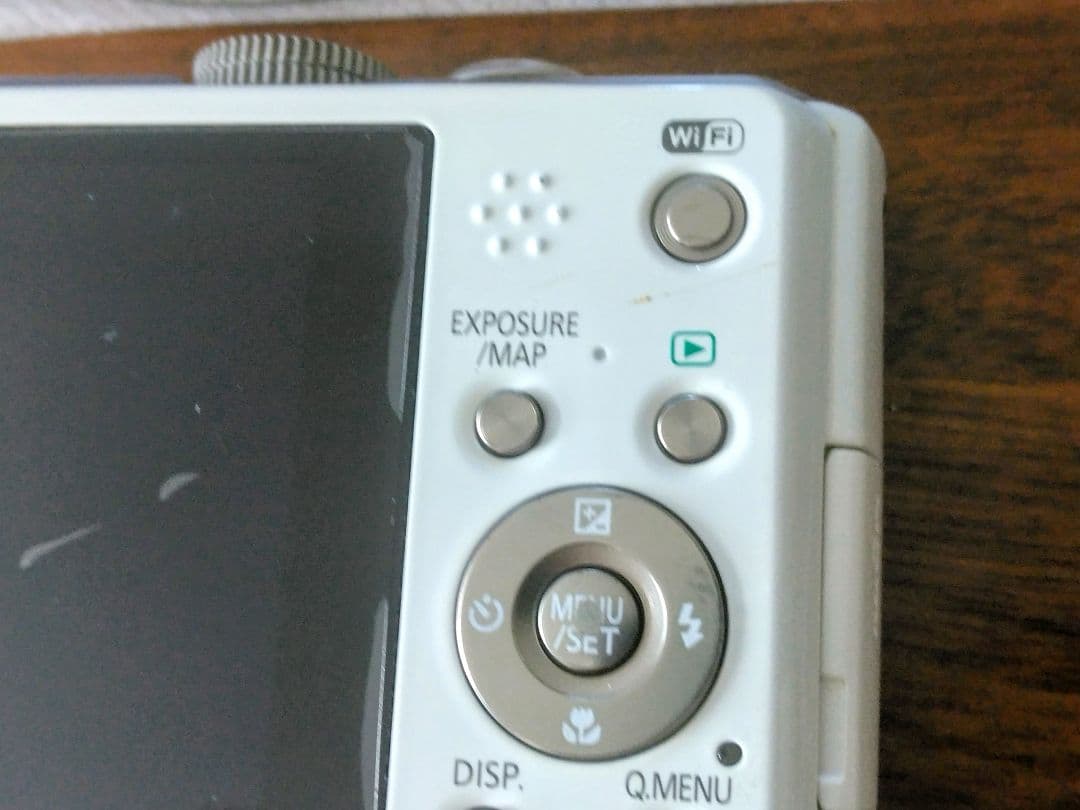 パナソニック LUMIX DMC-TZ40　デジカメ　ルミックス　白