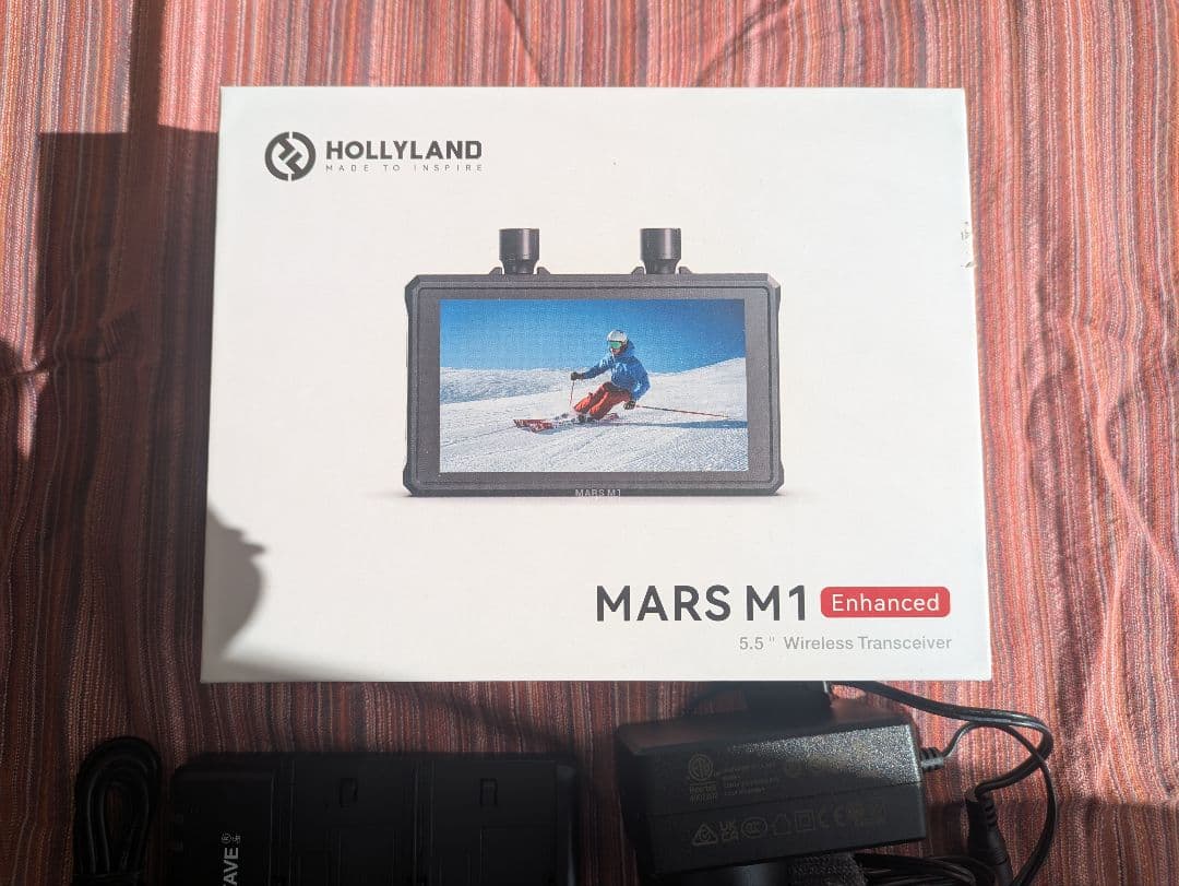 HOLLYLAND MARS M1ワイヤレストランスミッター　モニター　撮影用