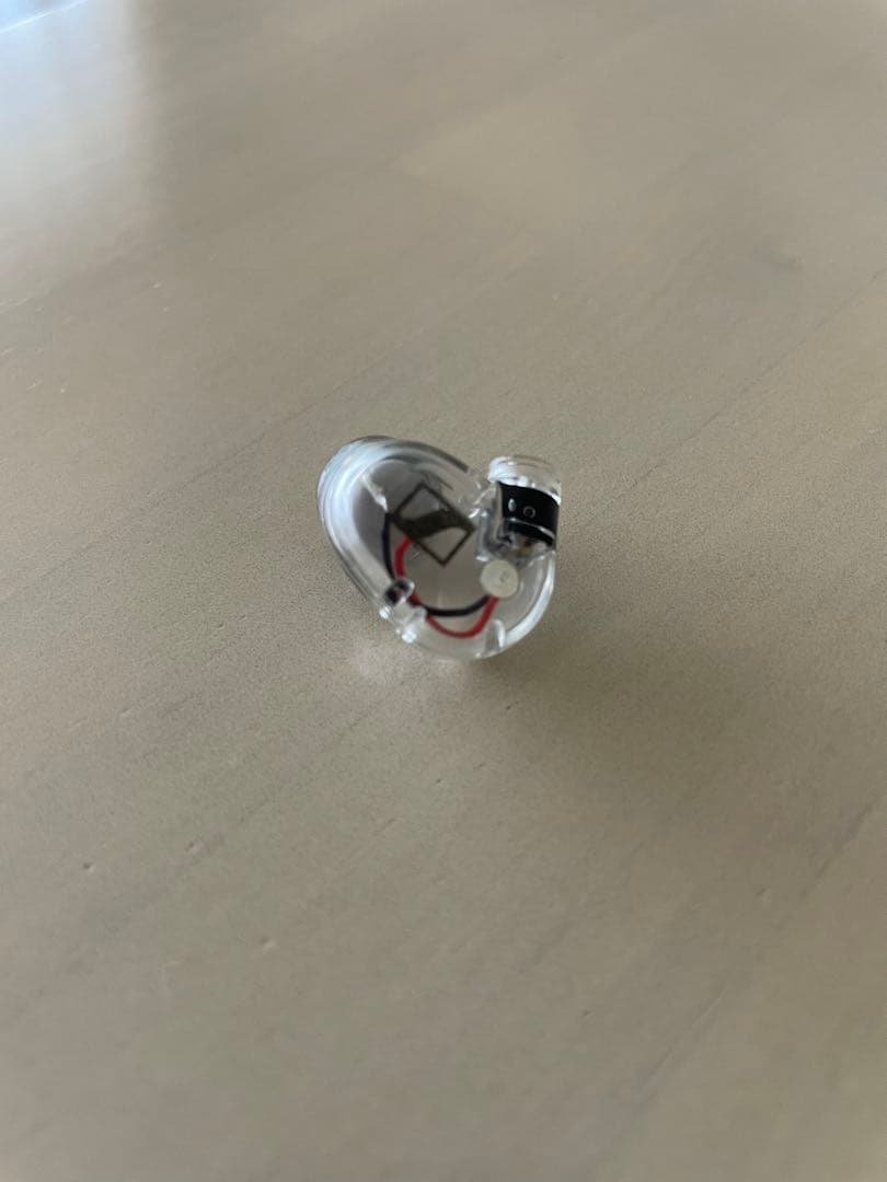 【左イヤホンのみ】SENNHEISER IE 400 PRO（クリスタル）