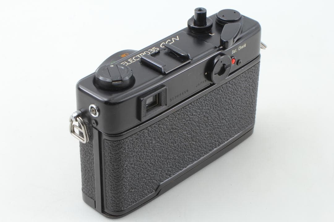 にゃーす　Yashica Electro 35 CCN WIDE露出計OK