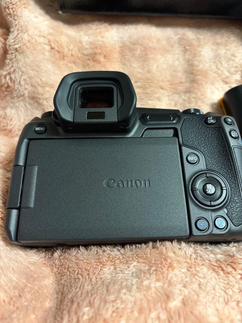 Canon EOS R ミラーレスカメラ 本体 ボディ