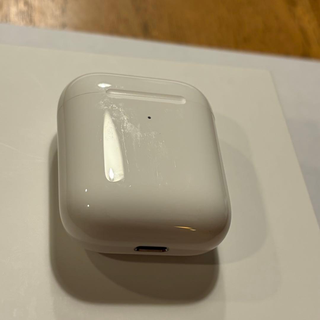 イヤホン AirPods2 with Wireless Charging Case
