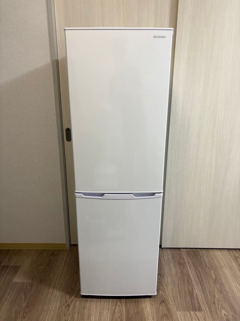 M i　冷蔵庫 アイリスオーヤマ AF162-W 162L 2023年製