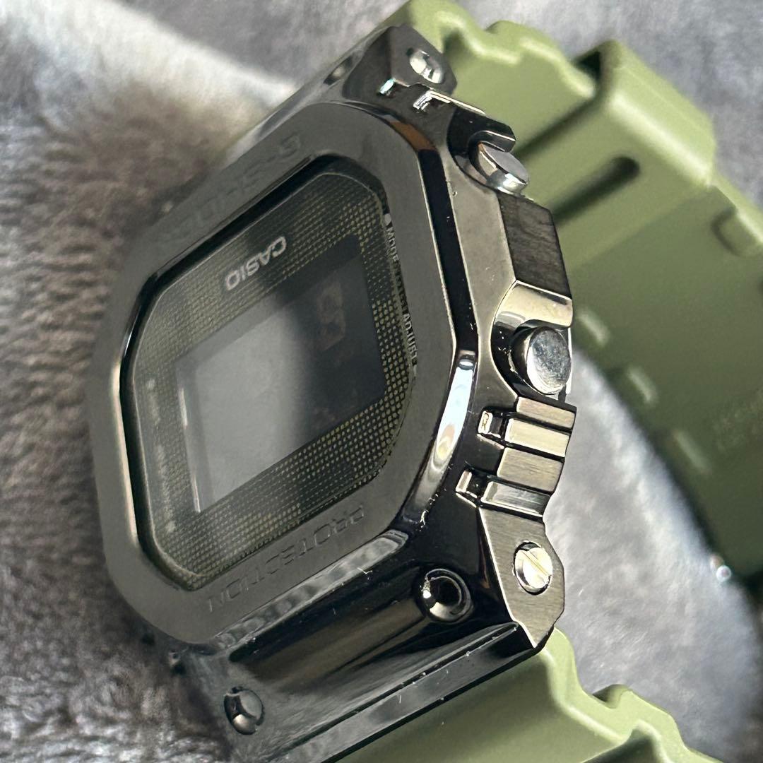 メタル×ミリタリー GM-5600B［美品］カーキグリーン G-SHOCK