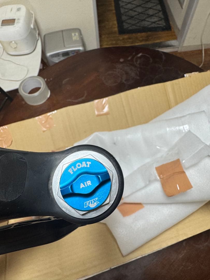 FOX 34 サスペンションフォーク 110mm Boost