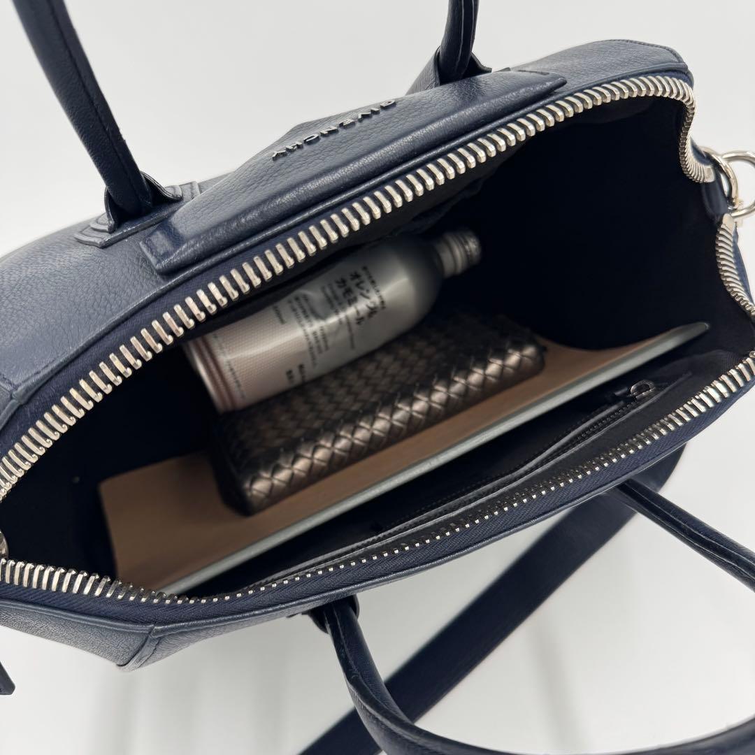 美品 GIVENCHY ジバンシー アンティゴナS レザー 2way バッグ