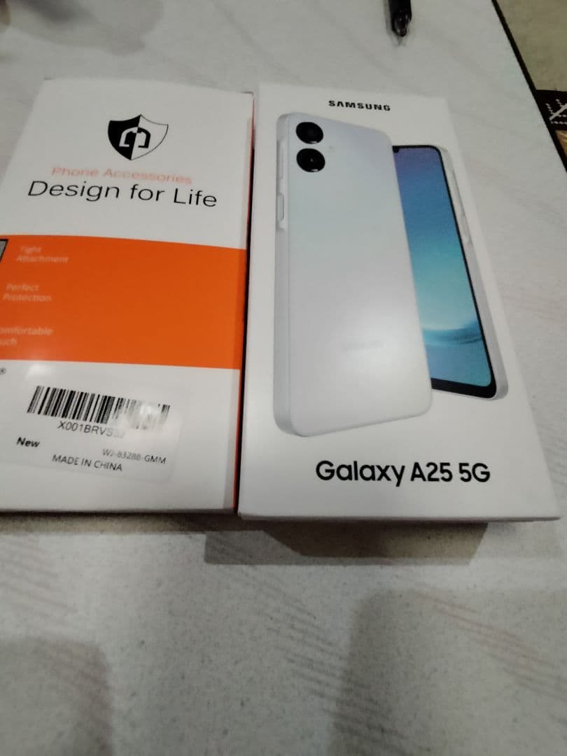 Samsung Galaxy A25 5G ケース、画面フイルム付き
