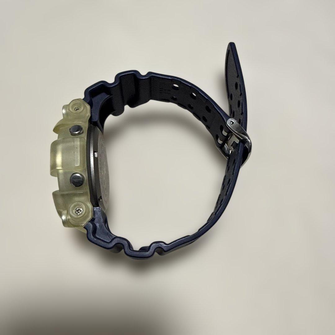 G-SHOCK DW-8200 フロッグマン 遊環なし