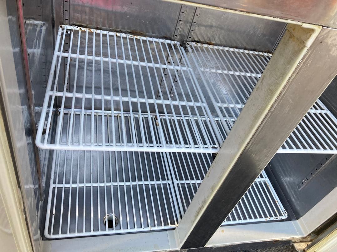 超安い　業務用冷凍冷蔵庫　ホシザキ 冷凍1ドア冷蔵庫 3ドア ．直接引取大歓迎