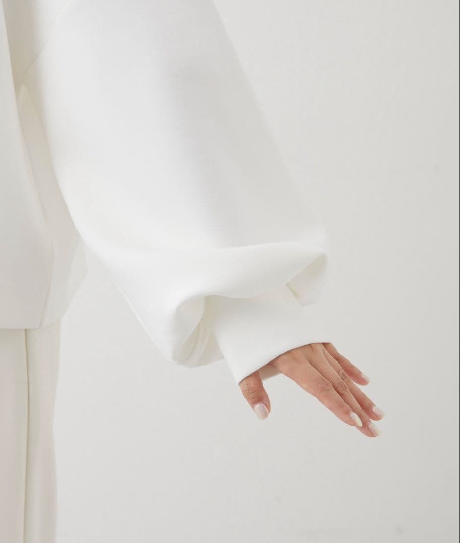 ウィムガゼット　クルーネックダンボールプルオーバー