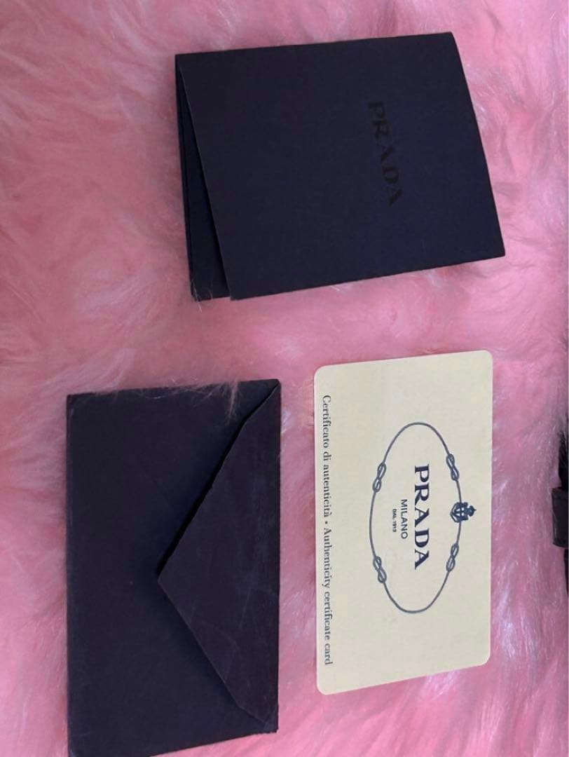 【美品】PRADA 黒 ナイロン フリルバッグ