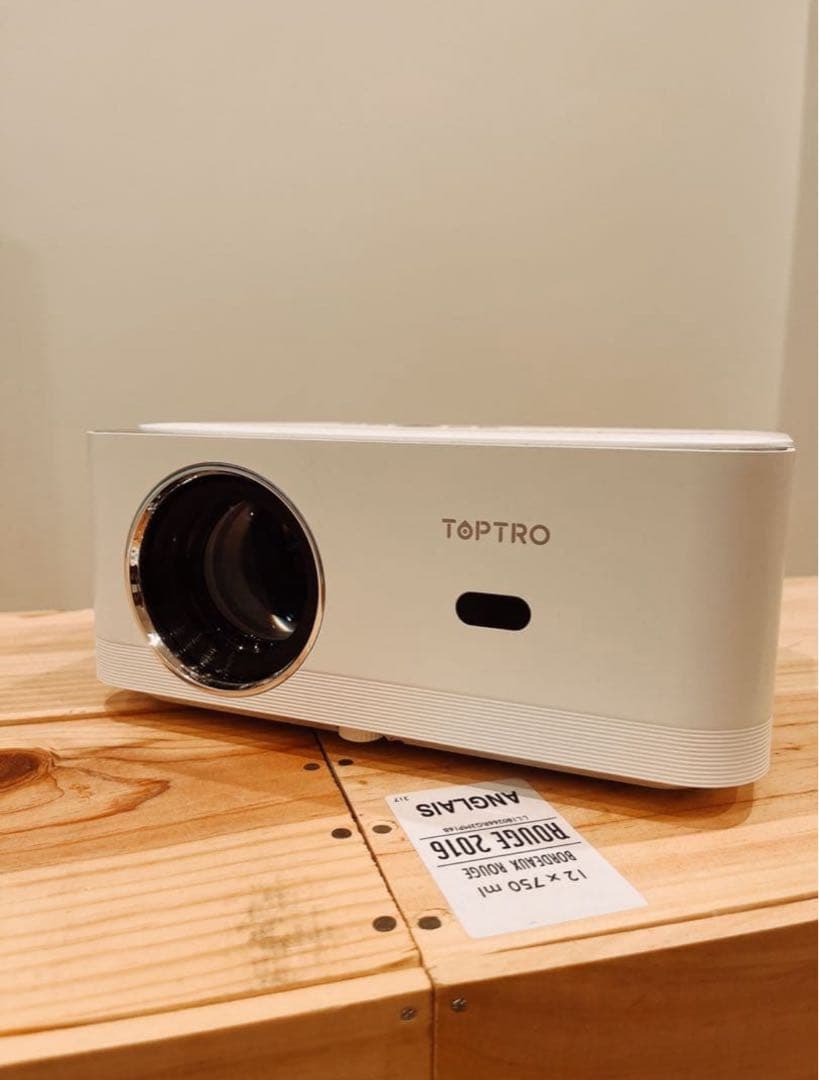 【美品】プロジェクター Toptro X6 Android TV