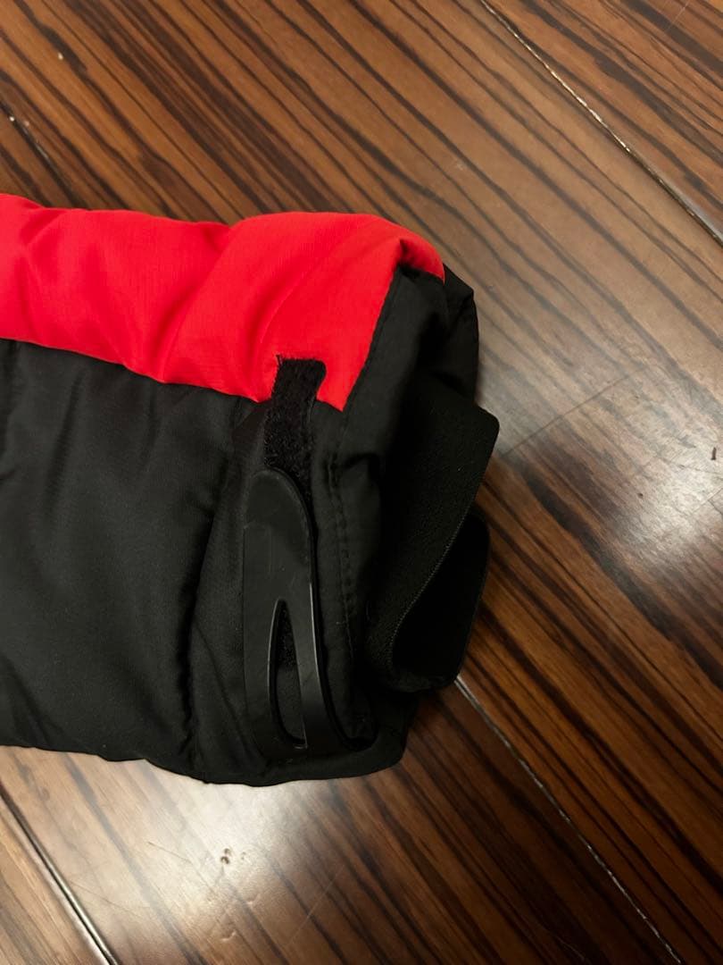 【新品未使用】Macronラグビー　ウェールズ代表　トラベルコート 海外Ｍ