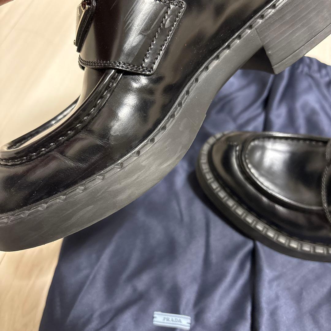 PRADA チョコレート ブラッシュドレザー ローファー　正規品