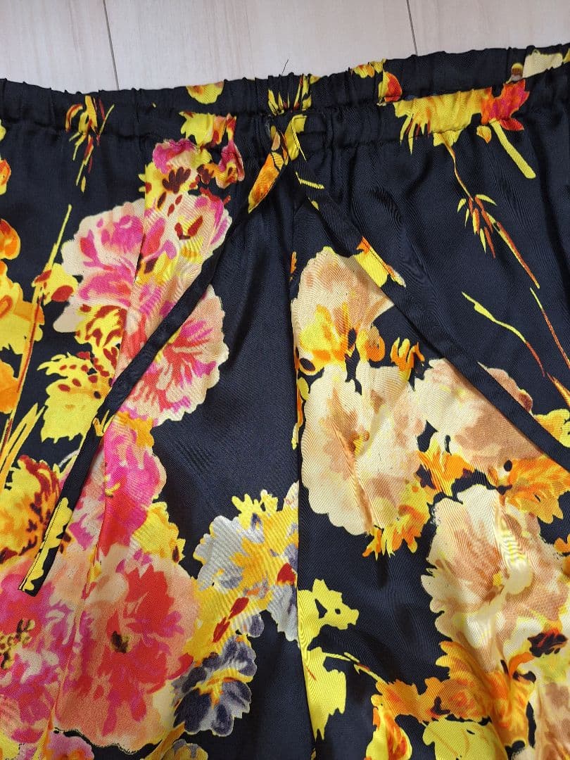 【DRESS VAN NOTEN】ドリスヴァンノッテン フラワープリントパンツ